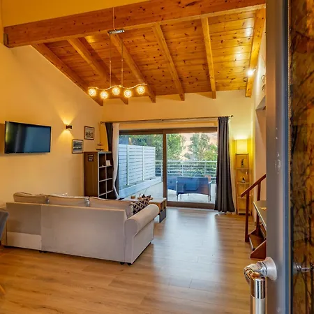 Βίλα Vincenzo Variko Kouvalata