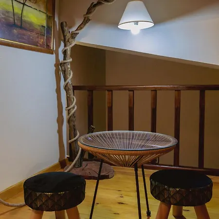 Vincenzo Variko Βίλα *