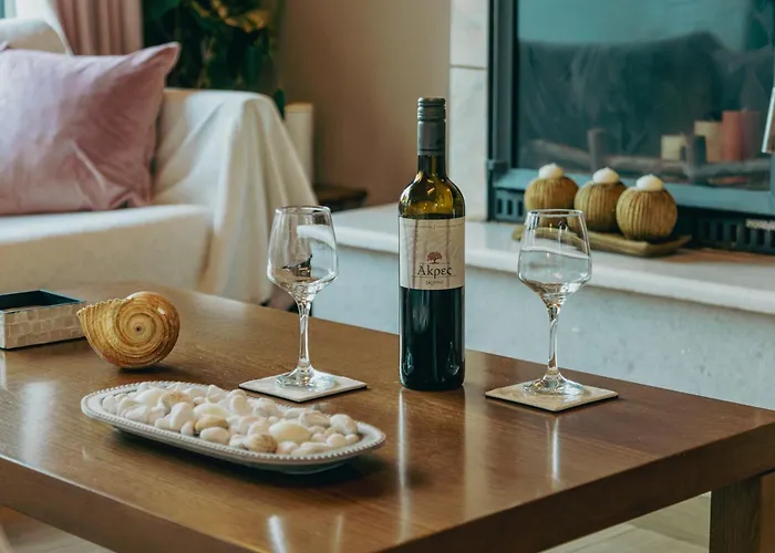 Vincenzo Variko Villa Kouvalata