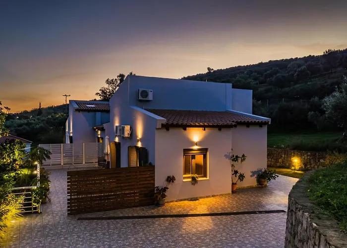 Vincenzo Variko Villa Kouvalata