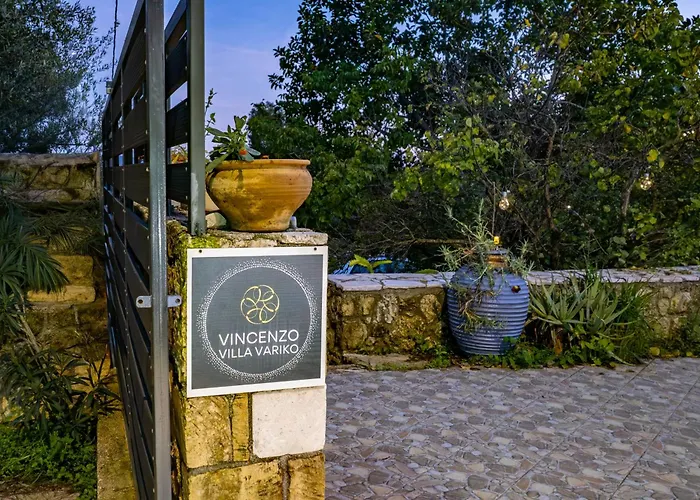 Vincenzo Variko Villa Kouvalata